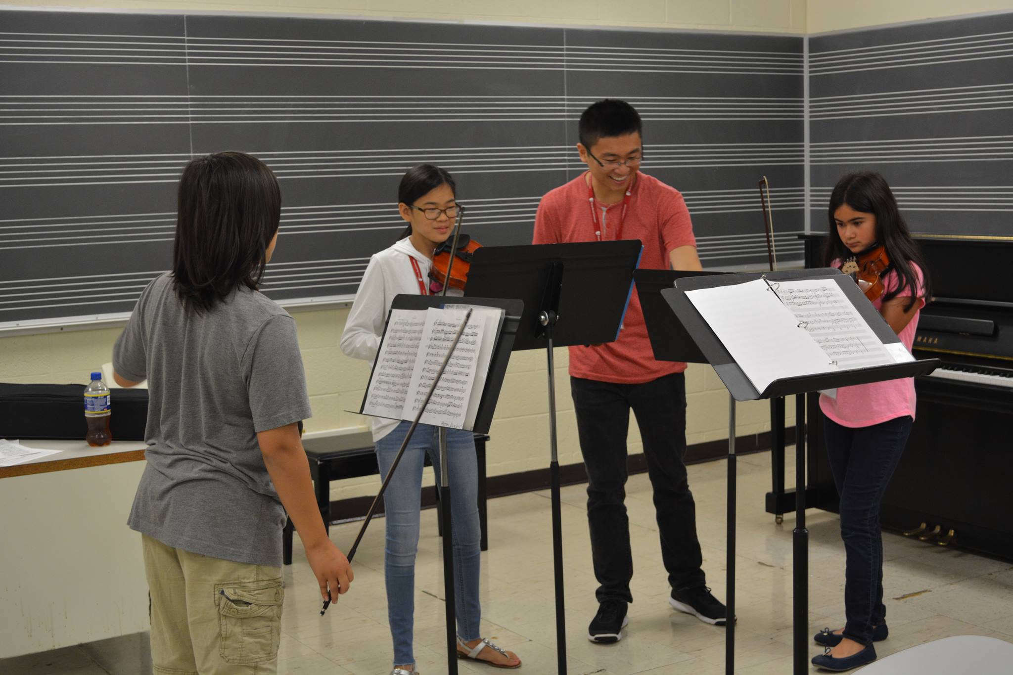 Image of Tommy Wu teaching.